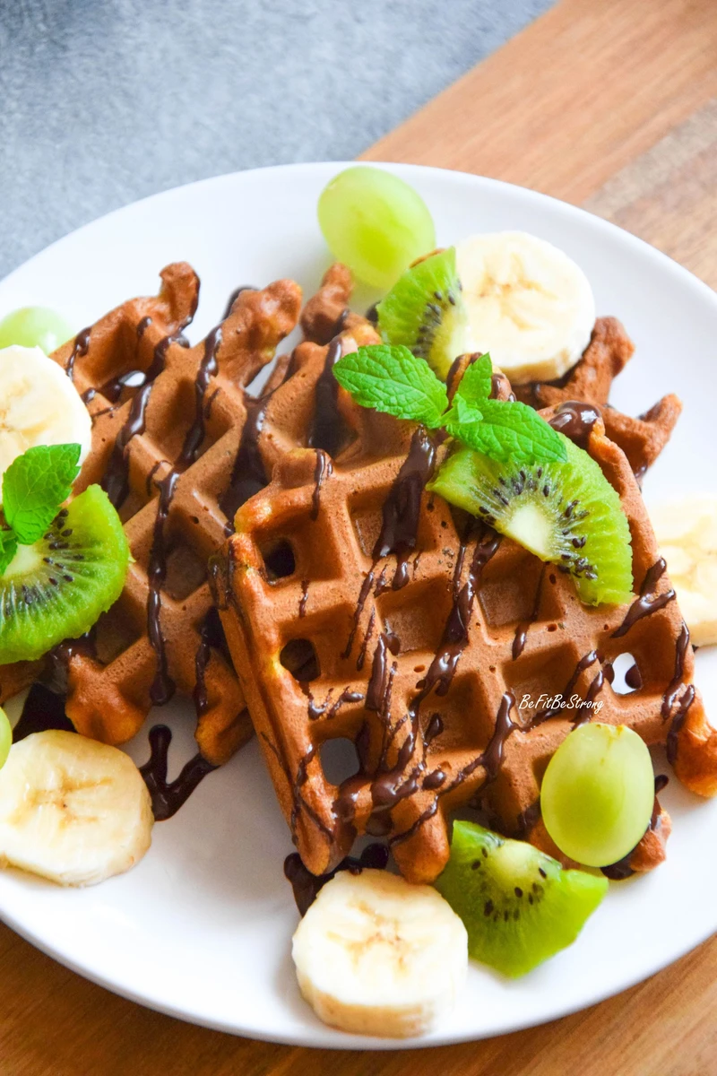 Orkiszowe gofry na maślance z kawałkami czekolady FIT