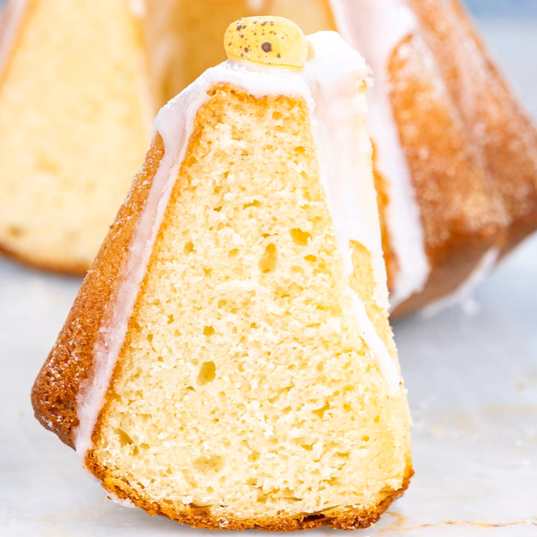 Babka jogurtowa