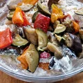 Pasta twarożkowa z pieczonymi warzywami. Idealna na śniadanie i na grilla!