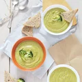 Zupa krem z brokułów z czerwonym pesto