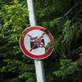 Polska wprowadza surowe regulacje: Zakaz dotyczący 25 tysięcy obiektów!