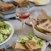 Chrupiący Pan czyli Croque Monsieur - najsłynniejsza francuska kanapka.