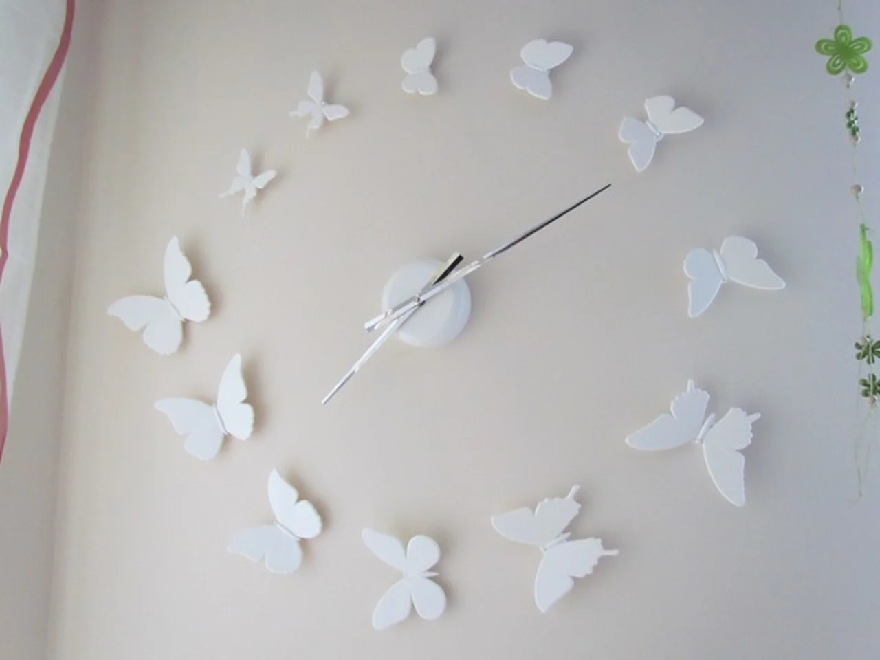 Motylkowy zegar