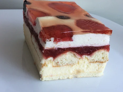 Torcik z kremem bez pieczenia