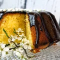 Babka cytrynowa z polewą czekoladową