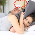 Czy ty lub twój partner mówicie przez sen? Przyczyna może cię zaskoczyć