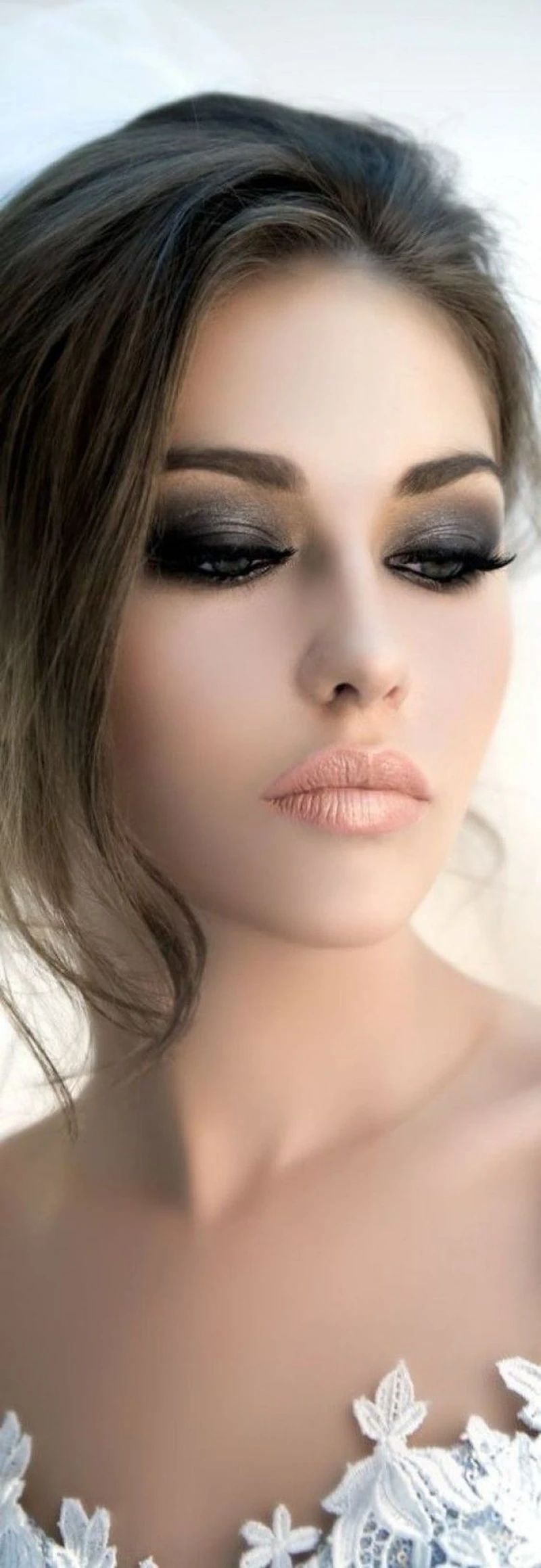 Smoky w ciemnych odcieniach