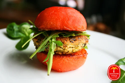 JAGLANY BURGER W POMIDORACH