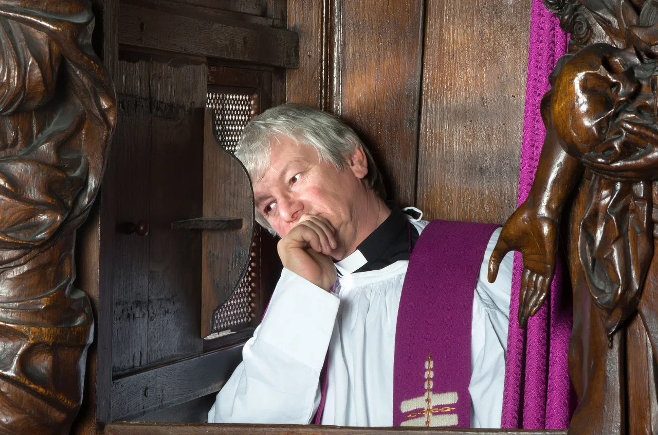 Dlaczego trzeba chodzić do spowiedzi? Sens religijny i psychologiczny - wyjaśniony prosto