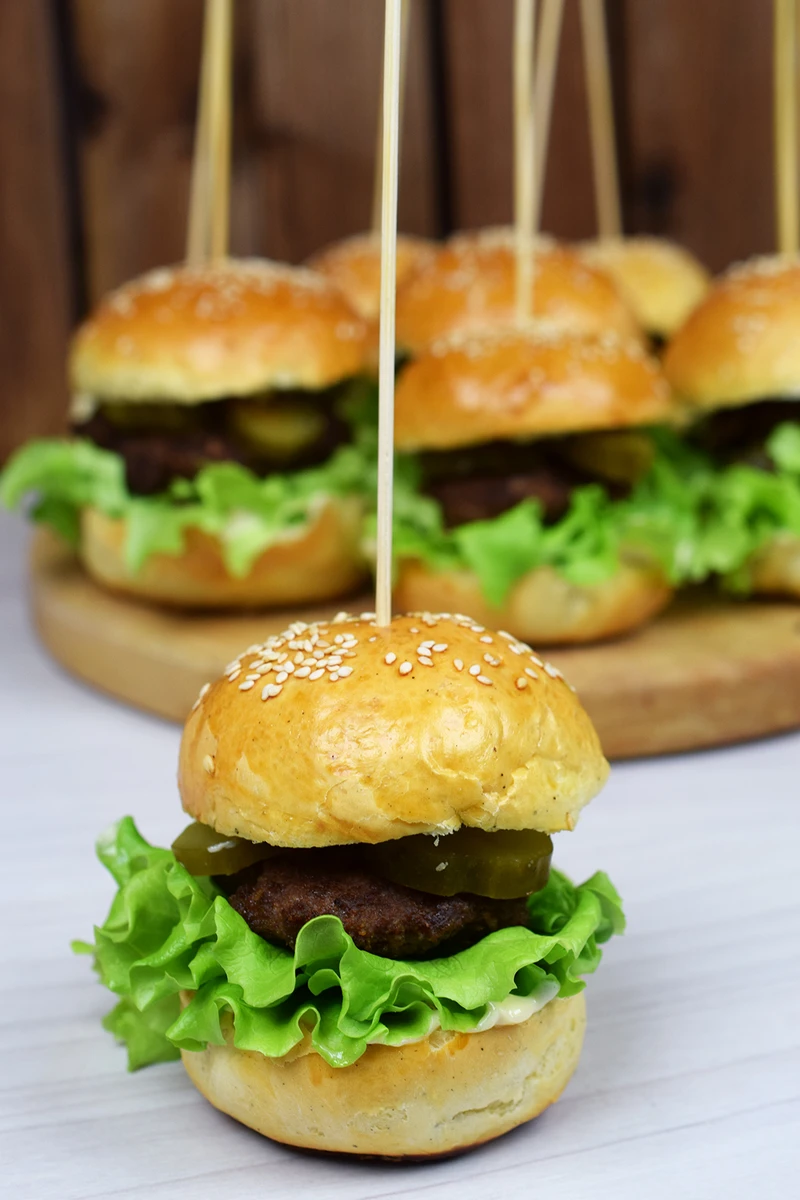 Mini hamburgerki z domowymi bułkami!