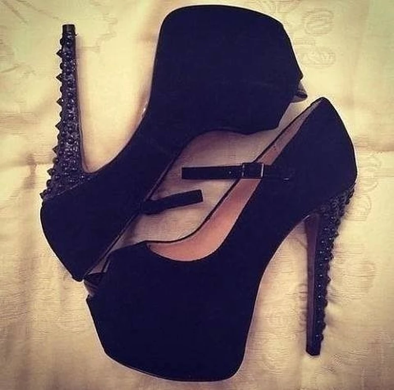 Fantastyczne wysokie buty!