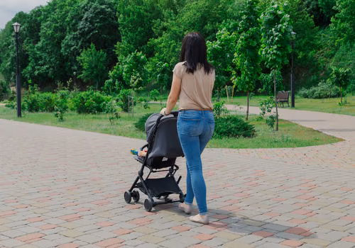 Ponad 3,5 mln wniosków o 800+. Jakie są terminy, zasady i zmiany dla rodziców oraz cudzoziemców