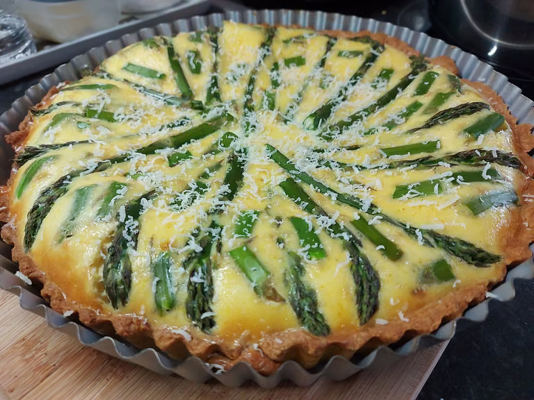 Tarta ze szparagami
