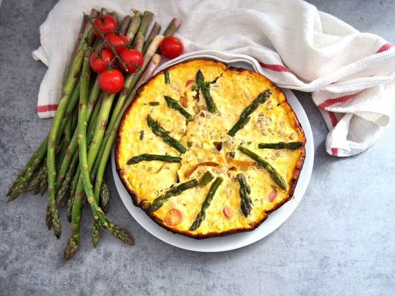 Frittata ze szparagami