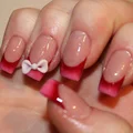 Manicure z kokardką