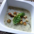 ZUPA ZE ŚWIEŻYCH OGÓRKÓW