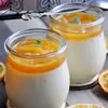Pomarańczowa panna cotta z syropem pomarańczowym