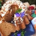 Wielkanocna babka kajmakowa