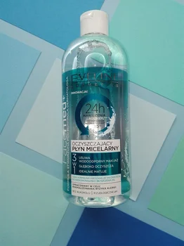 OCZYSZCZAJĄCY PŁYN MICELARNY 3w1 EVELINE FACEMED+