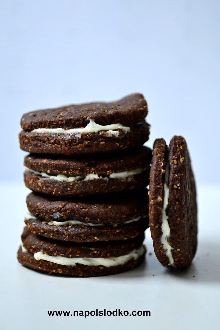 Domowe ciasteczka oreo bez cukru