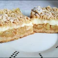 Szarlotka z budyniem i kruszonką