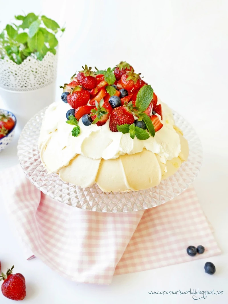 Tort Pavlova