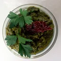 Pesto z natki pietruszki i suszonych pomidorów