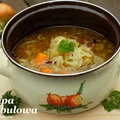 Rozgrzewająca zupa cebulowa