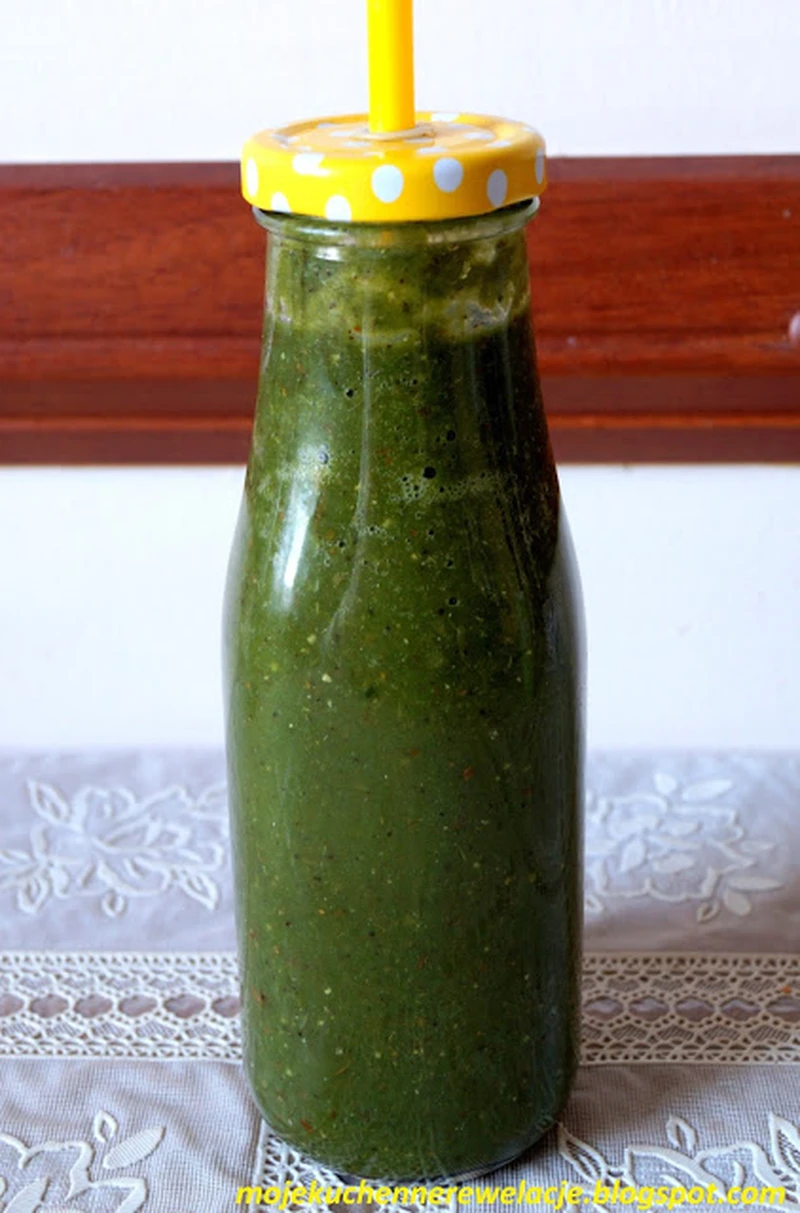Koktajl z jarmużem - 227 kcal i mnóstwo witamin