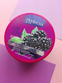 GALARETKA PEELINGUJĄCA DO CIAŁA O ZAPACHU LEŚNYCH JEŻYN – PERFECTA