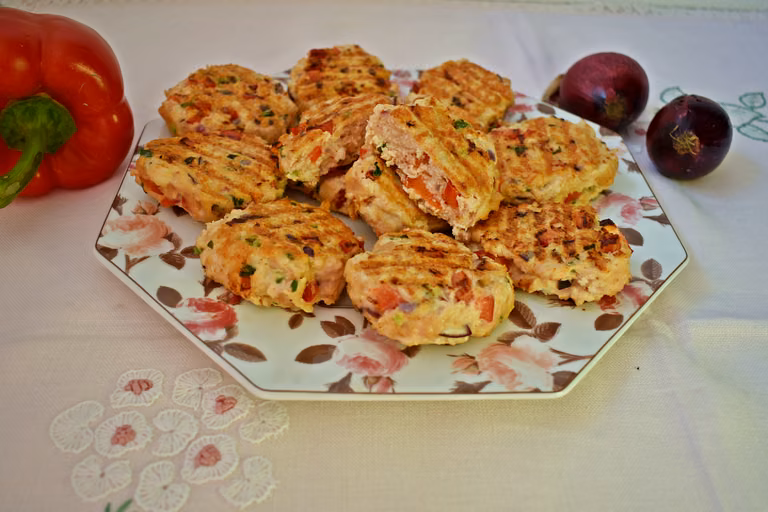 Grillowane kotleciki z piersi z papryką