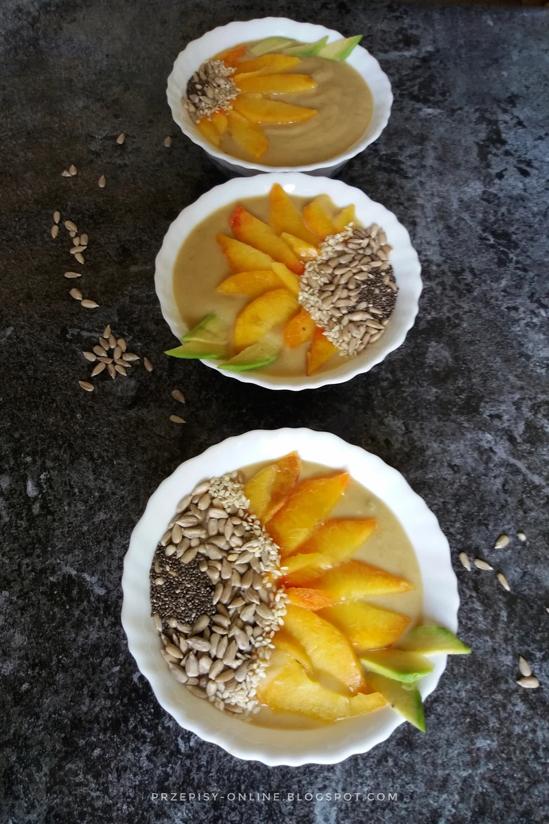 Smoothie bowl ze słonecznikiem