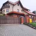 Uwaga na takie dekoracje przed posesją! Właściciele domów mogą płacić nawet 1 tys. zł grzywny dziennie