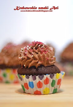 Muffinki kakaowe z kremem czekoladowym