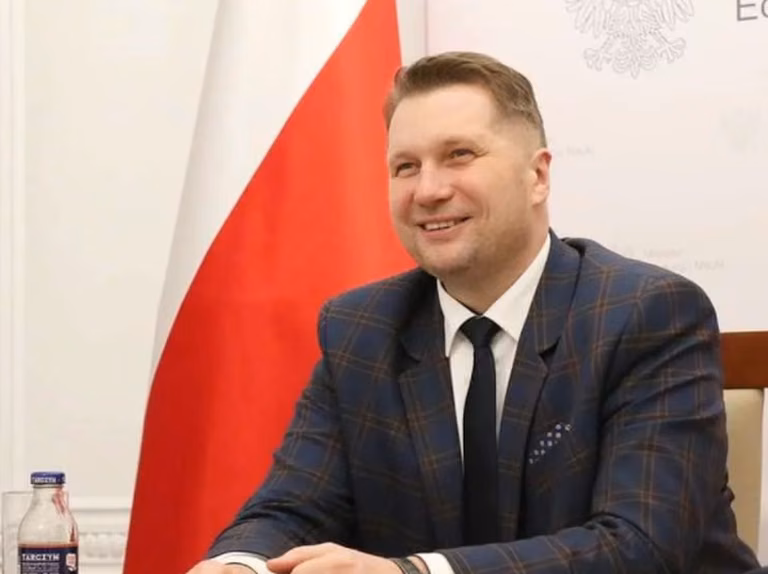 Lex Czarnek przyjęte przez Sejm! Ważne zmiany w szkołach