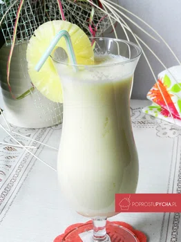 ODCHUDZAJĄCY KOKTAJL Z SOCZYSTEGO ANANASA!