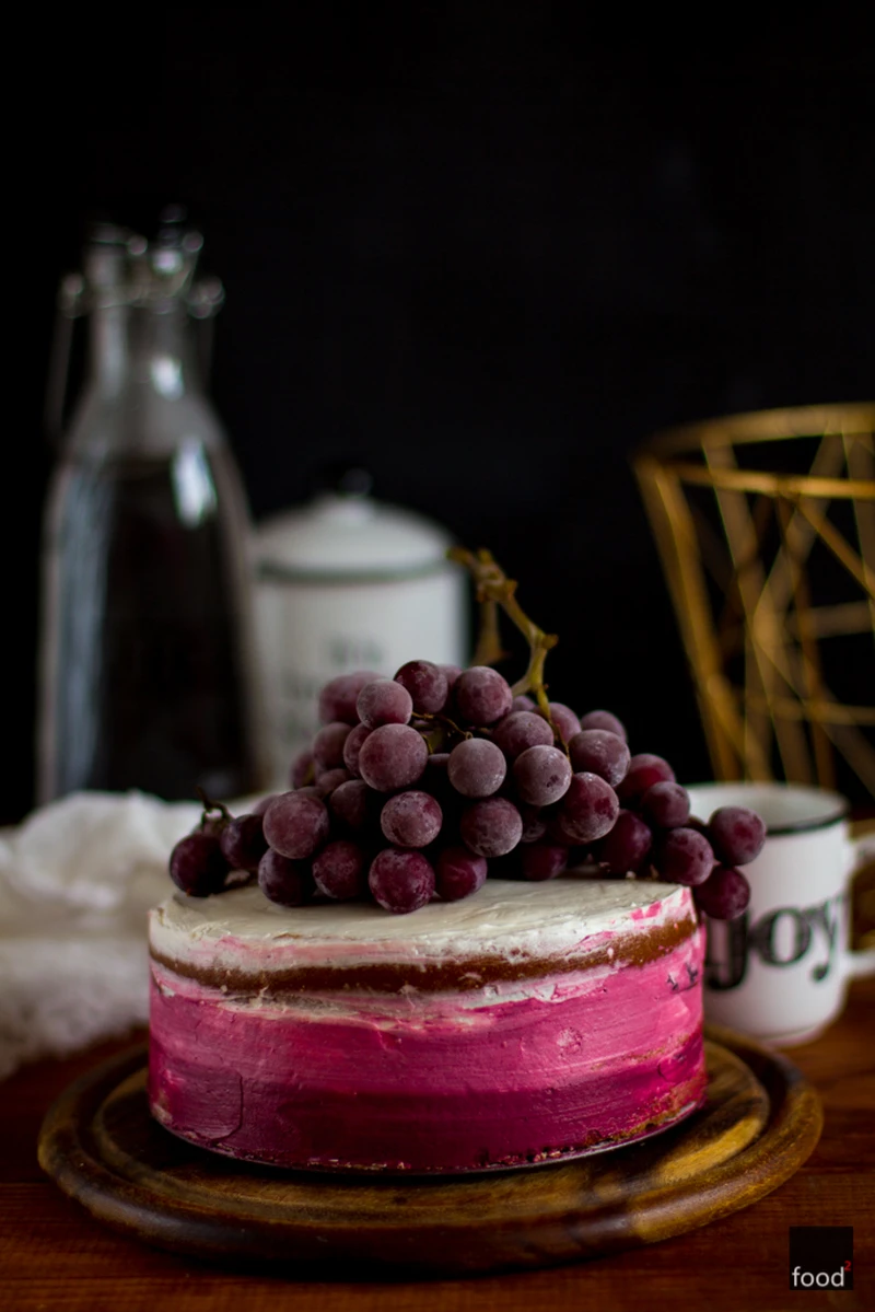 Tort winogronowy