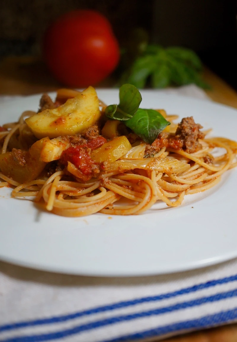 Spaghetti z Cukinią i Fenkułem