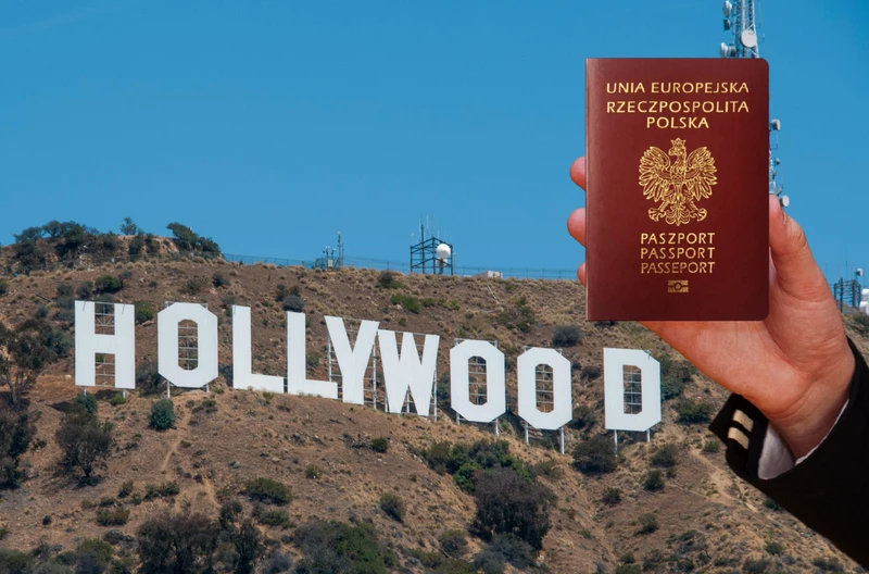 Znany aktor z Hollywood otrzyma polskie obywatelstwo! Andrzej Duda osobiście wręczy mu paszport RP