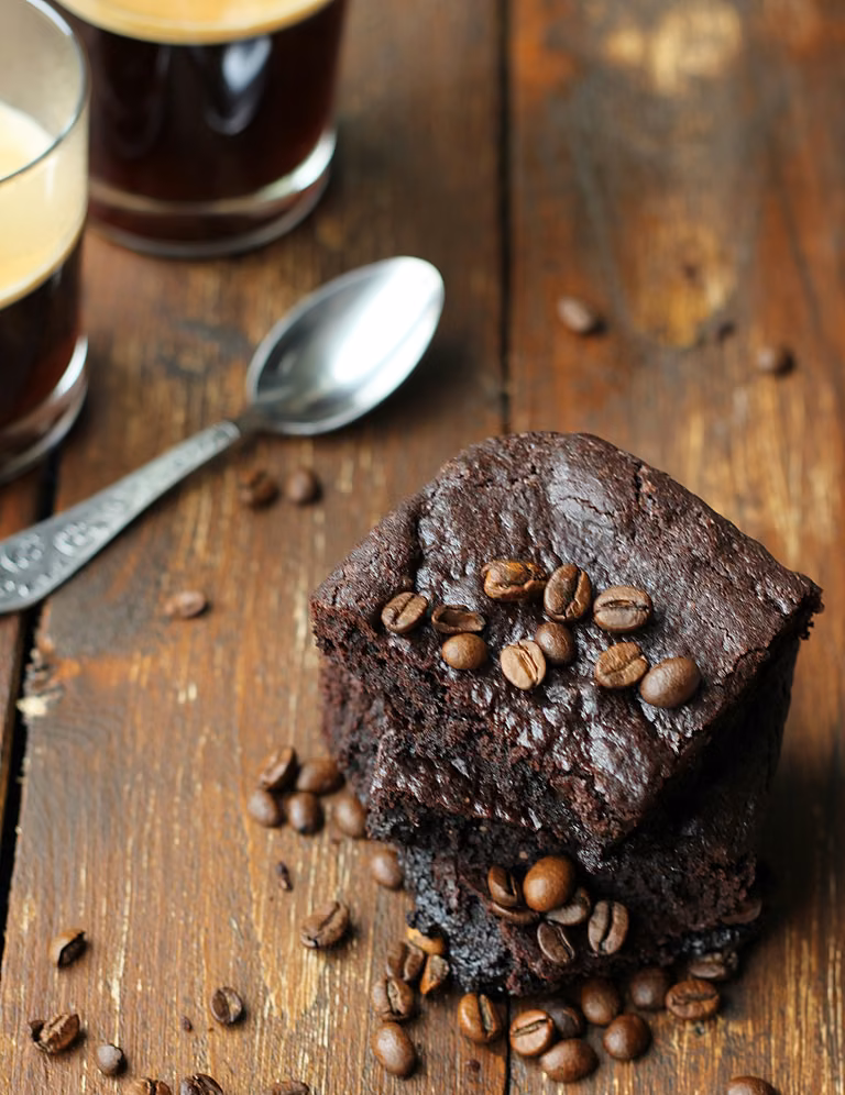 Proste i pyszne kawowe brownie bez czekolady