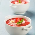 ZUPA TRUSKAWKOWA Z MAKARONEM