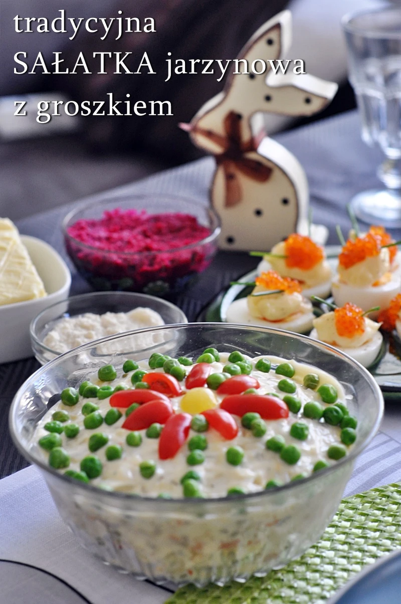 Sałatka jarzynowa z groszkiem