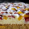 kokosowe ciasto z truskawkami i mango