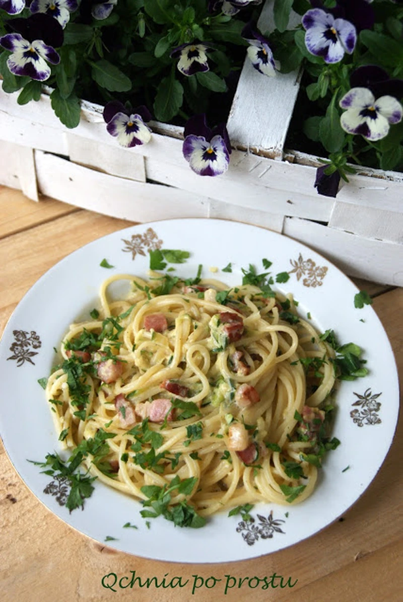 Carbonara z cukinią