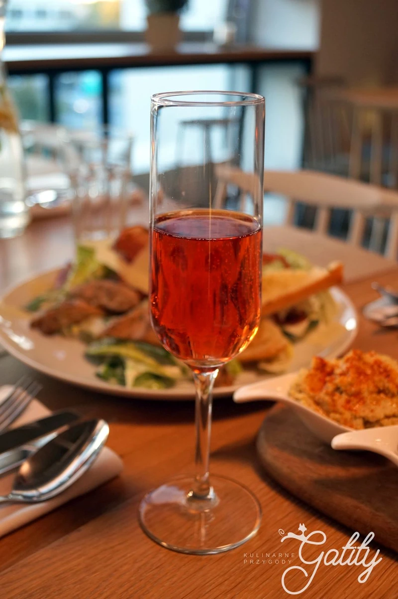 Restauracja Róg Mysikrólika na warszawskim Ursynowie
