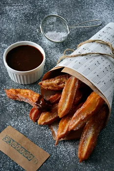 Churros, czyli pączki hiszpańskie