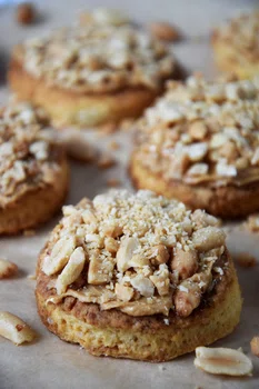 Ciastka z masłem orzechowym i orzeszkami ziemnymi