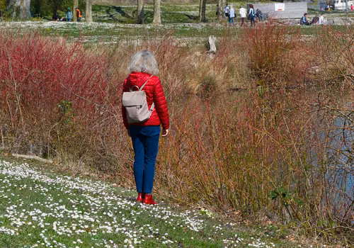 Jaka pogoda na majówkę 2026? IMGW opublikowało prognozę -  mapy Polski zalały się czerwonym kolorem