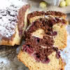 Czekoladowo-waniliowa babka z wiśniami