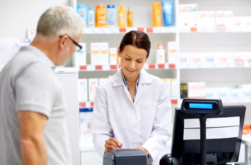 Nowe uprawnienia farmaceutów od 18 sierpnia! Te osoby skorzystają bez opłat!